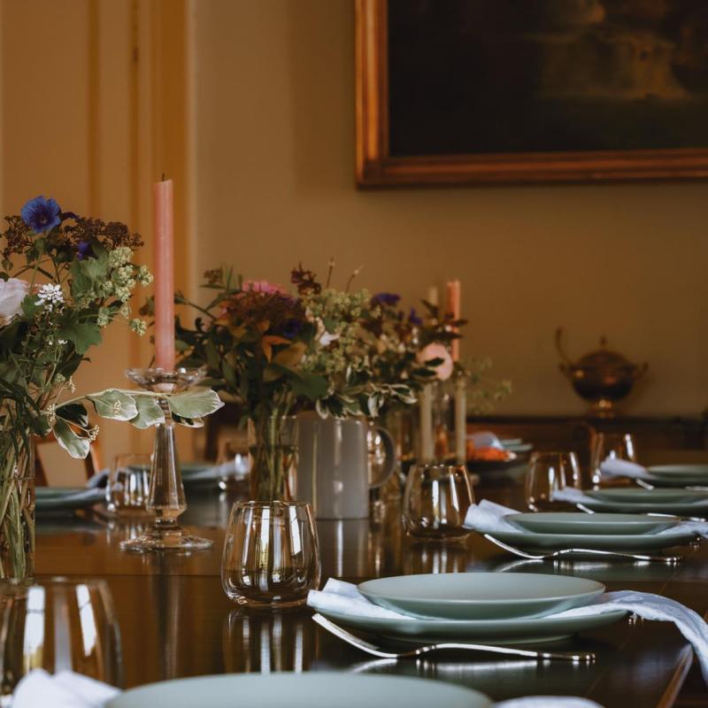 A Seat At the ‘Tavola’